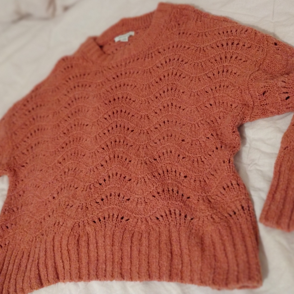 American Eagle Outfitters Women's Sweater - Warm Coral